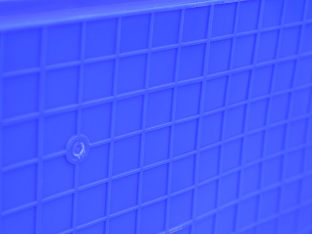 Reinforced Base Ribbing｜Higher Load-bearing & Impact Resistance